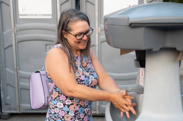 Best Porta potty delivery and setup  in Tiffin, IA